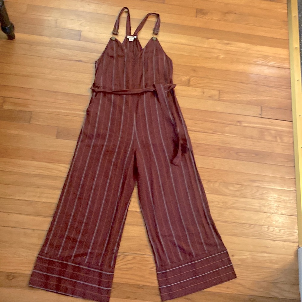 Billabong overalls wide leg cropped style